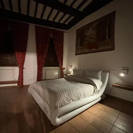 Casa Con Sala Relax E Idromassaggio *